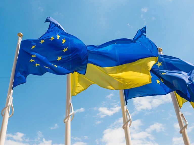 Велика Британія та низка країн НАТО заблокували план додаткового фінансування військової допомоги Україні Велика Британія та низка країн НАТО заблокували план додаткового фінансування військової допомоги Україні