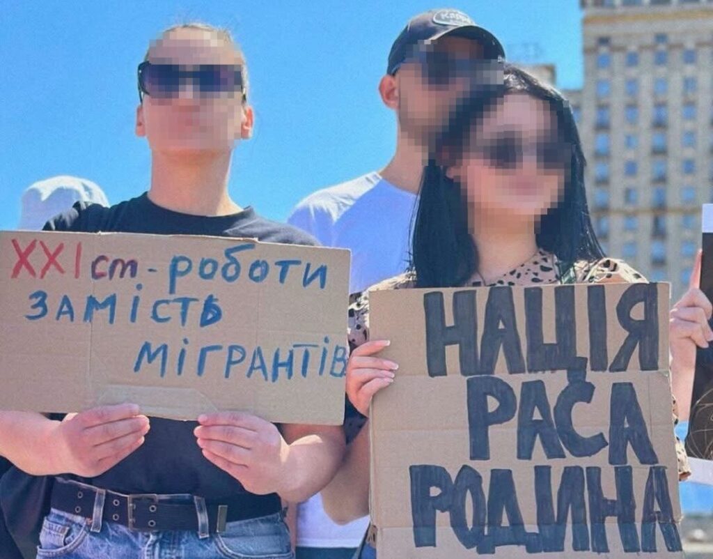 Антимігранти: боротьба за робочі місця чи війна з мобілізацією