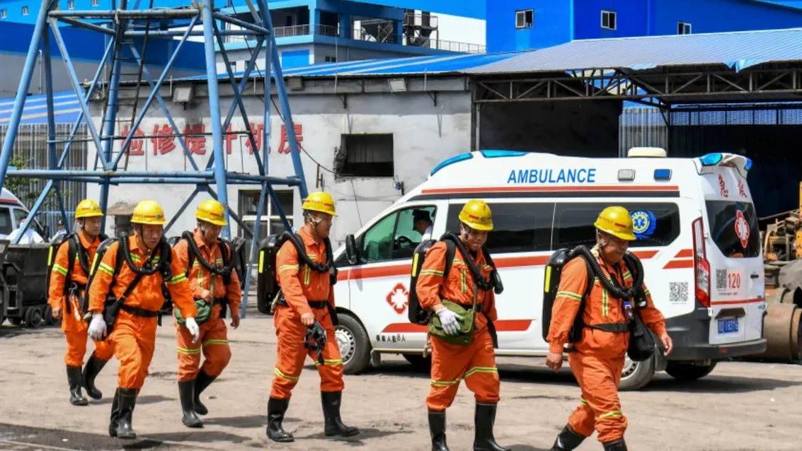 У Китаї стався вибух газу на вугільній шахті. Загинули щонайменше 82 людини
