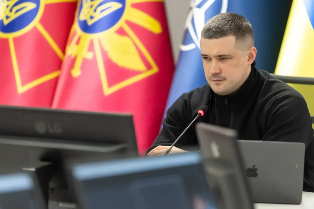 Федоров готує майбутній «Рамштайн» до технологічної війни: Україна посилює ППО, далекобійність і drone-tech Федоров готує майбутній «Рамштайн» до технологічної війни: Україна посилює ППО, далекобійність і drone-tech
