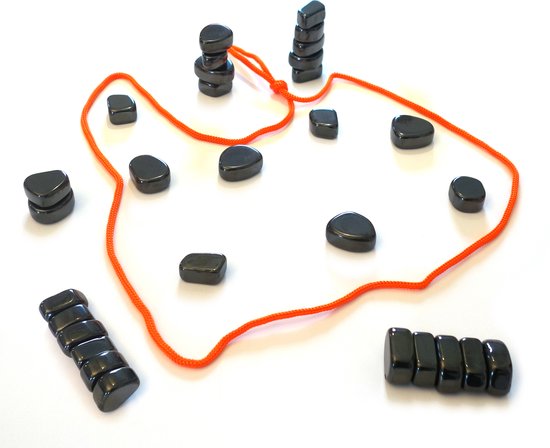 Kluster - Gezelschapsspel - Magnetenspel - 1 tot 4 spelers - vanaf 14 jaar