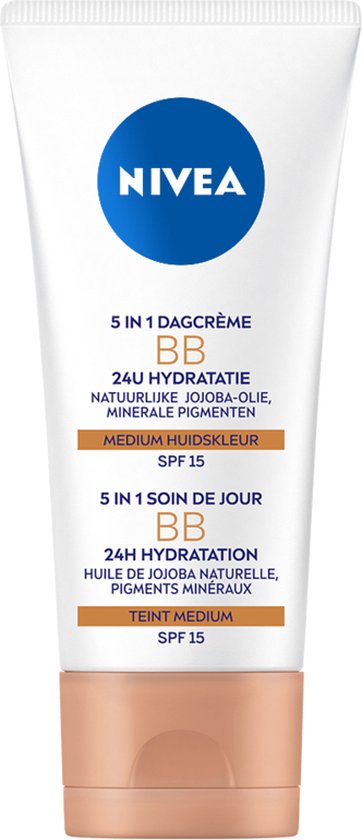 NIVEA Essentials 5-in-1 BB Crème Medium - SPF 15 - BB Cream - Met jojoba-olie - Gekleurde Dagcrème - Hydrateert en Camoufleert - 50 ml