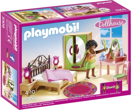 SLAAPKAMER MET KAPTAFEL /