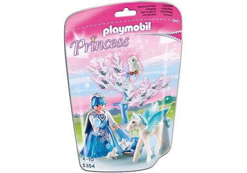 WINTERPRINSES MET PEGASUS / PRINCESSE HIVER AVEC POULAIN