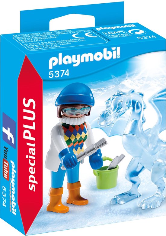 5374 Artiste met ijssculptuur