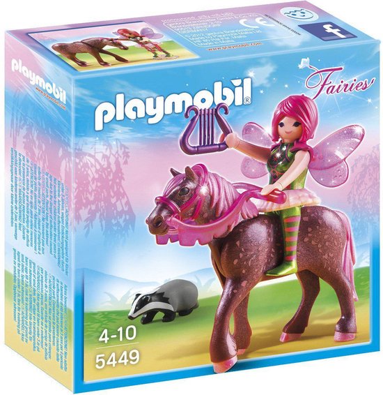 5449 Fee Surya met Ruby-paard