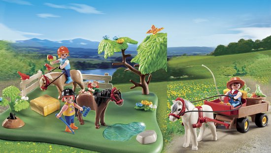 Playmobil Country - 40th Anniversary Pony Pasture Compact Set + Pony Wagon