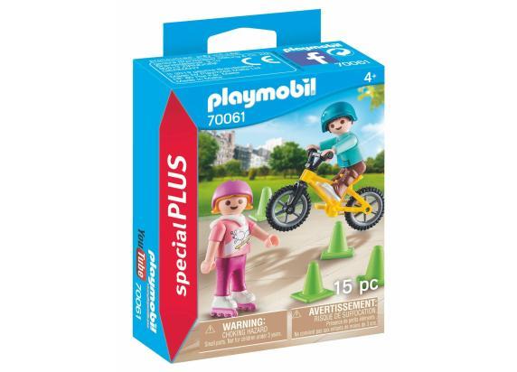 70061 Kinderen met fiets en skates/Enfants avec vélo et rollers