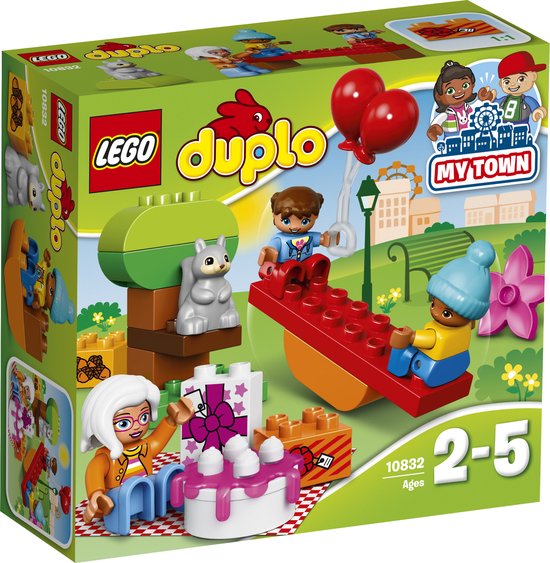 LEGO - DUPLO 10832 - VERJAARDAGSFEESTJE