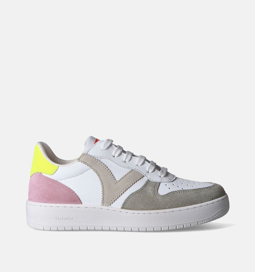 Victoria Witte Sneakers