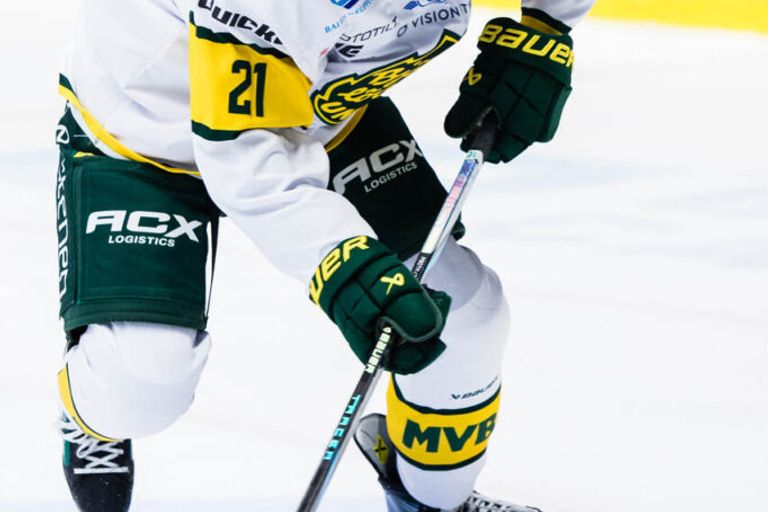 Osmanim jauns līgums ar SHL klubu, hokejists tiks izīrēts