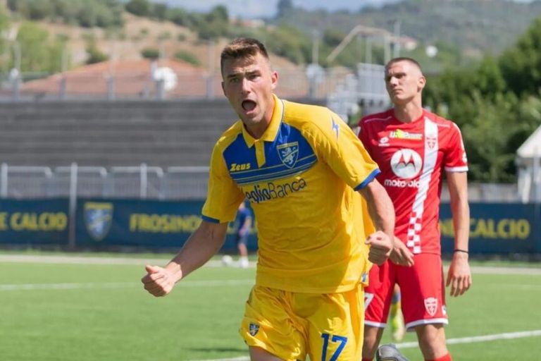 Itālijas A Sērijas klubs izīrē Latvijas U-21 izlases uzbrucēju