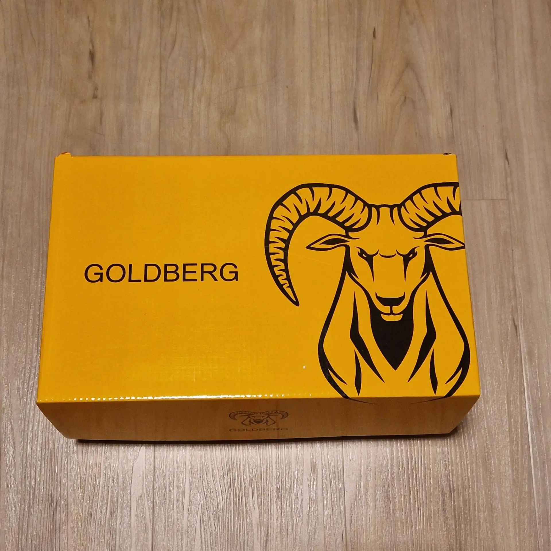 Sicherheitsschuhe
Verpackung