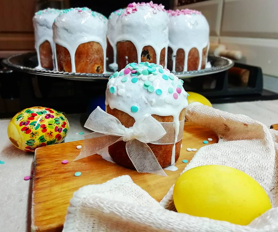 Кулинарные тайны, цены и традиции: свежие новости о куличах в России