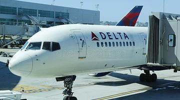 Delta Air Lines Scales Back Capacity and Drops Austin‑Midland Route as Fuel Costs Surge