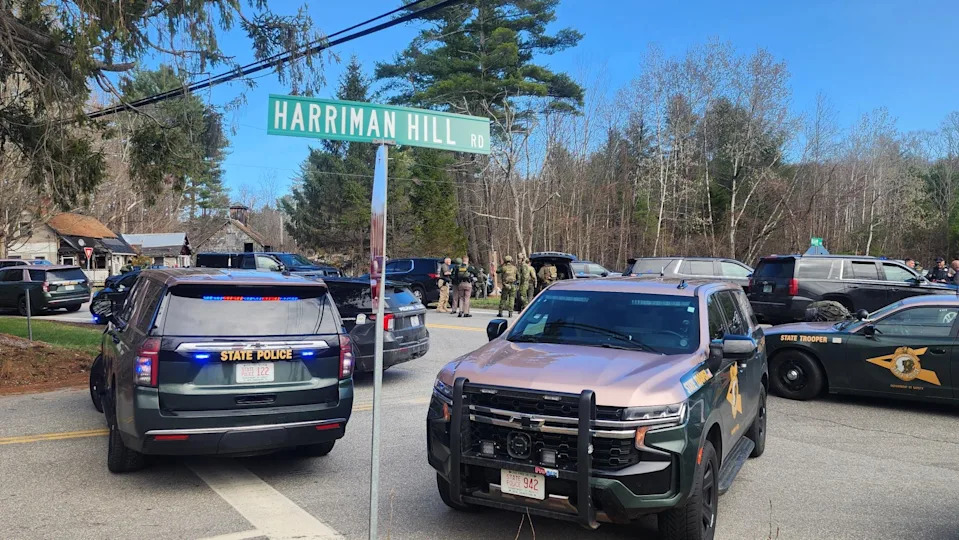 Armed suspect killed after standoff in Raymond, N.H.