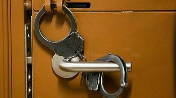 Разветвление преступных узлов связи в России: новые аресты, зачистка и последствия для финансовой системы