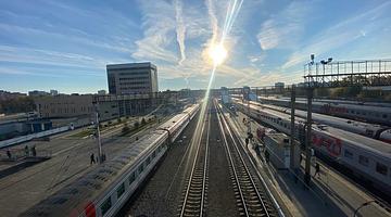 Критический перелом в российском железнодорожном парке: от дефицита грузовых вагонов к премиальному пассажирскому обслуживанию