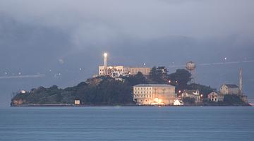 Возрождение Алькатраса: политика, деньги и символика американской тюрьмы