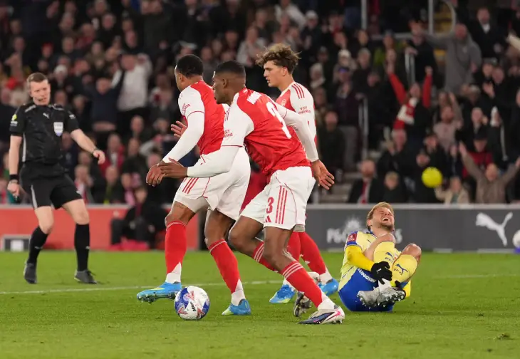 Southampton Upsets Arsenal 2-1 in FA Cup Quarter‑Final