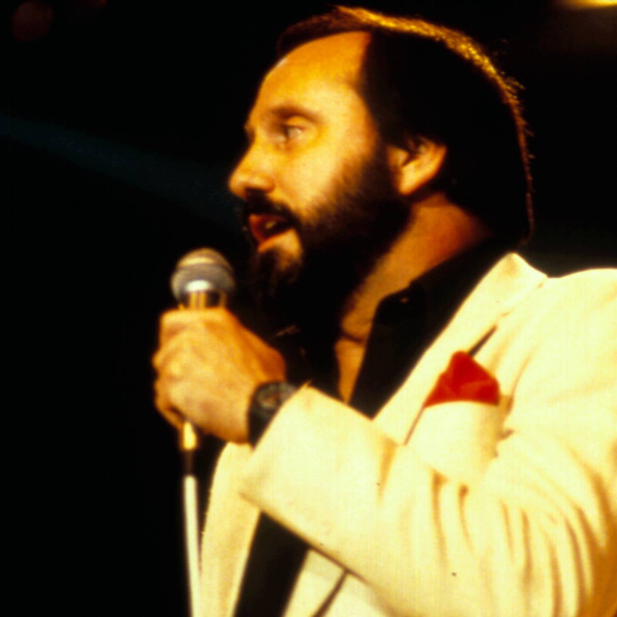 Why Ray Stevens Is Trending Now: Neck Injury, Recovery Updates and Search Trends