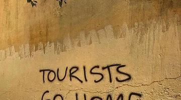 Why “Travel Europe” Is Suddenly Trending in the United States