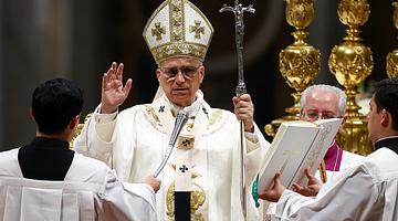 Easter 2026: Vatican Remembrance, Pope’s First Vigil, and U.S. Store Closures