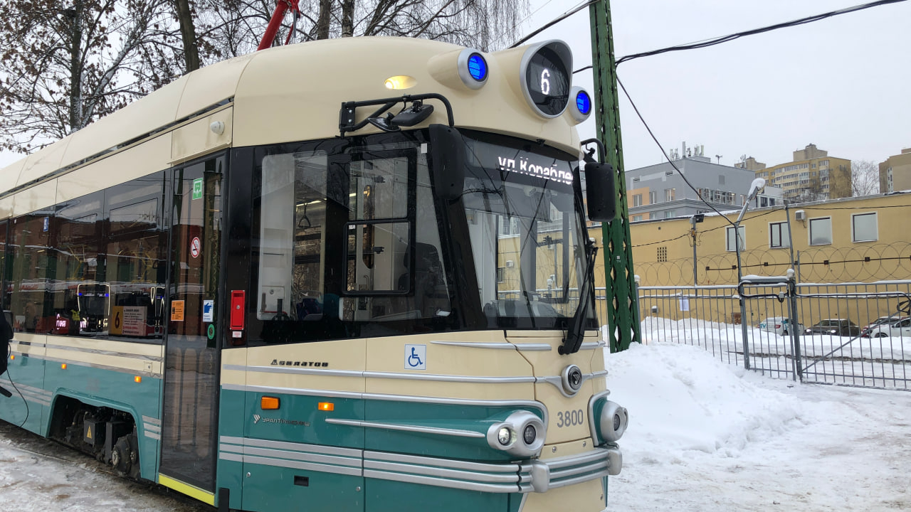 Трамвайный ренессанс в России: «Славянка» в Питере и трехсекционный «Альтаир» в Челябинске