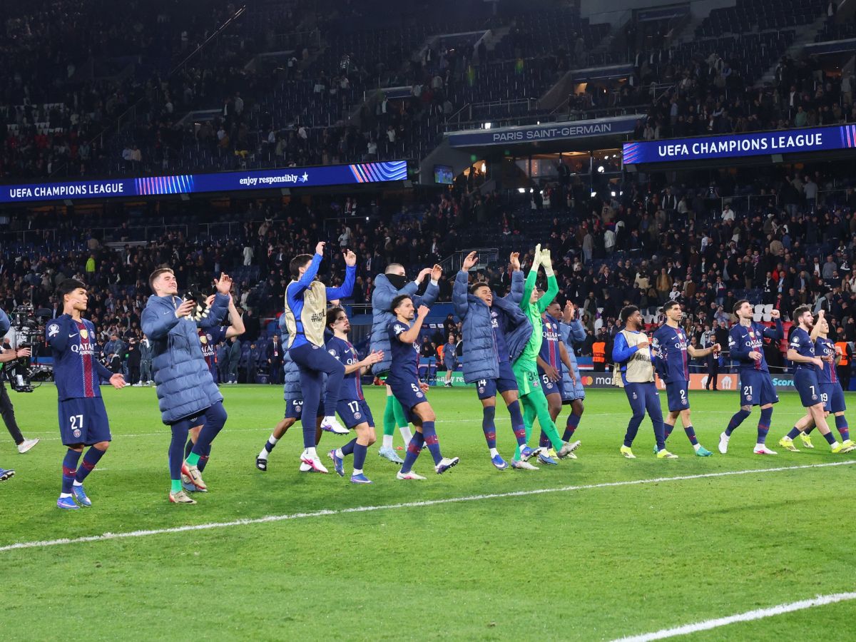 «Монако» сохраняет победную серию, но падает от ПСЖ