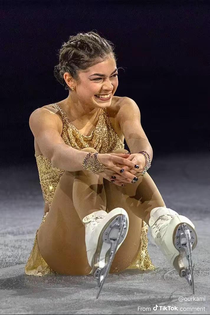 Триумф и трудности: новые главы в карьере фигуристки Аделии Петросян