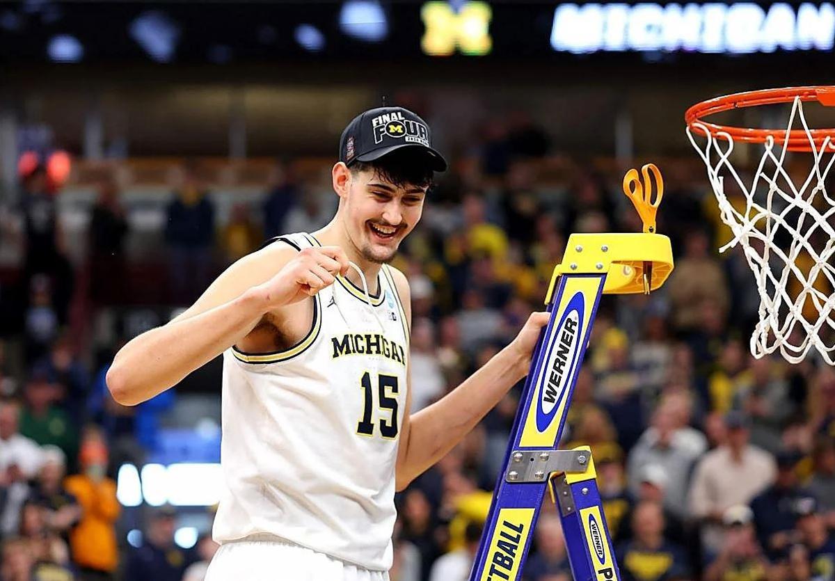 Spanish Phenomenon Aday Mara Leads Michigan to Final Four