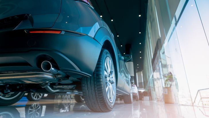 Почему запрос «автомобиль» стал трендом в России в 2026 году