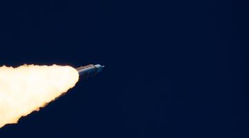 Artemis II: полет к Луне, первые снимки Земли и планы переиспользования капсулы Орион