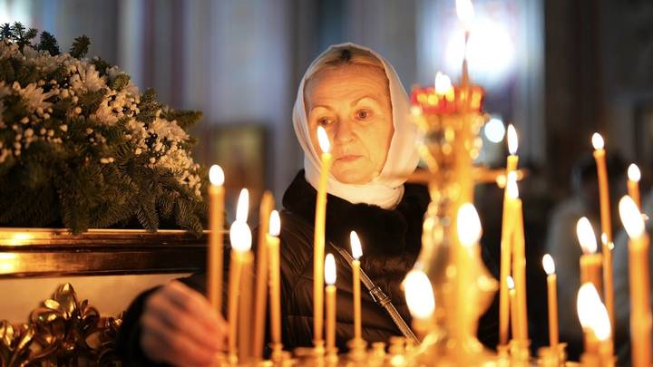 Страстная неделя 2026: духовный ритм и экономический отпечаток в России