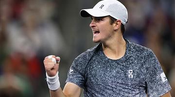 Зверев вышел в четверть финала Мастерса в Монте‑Карло