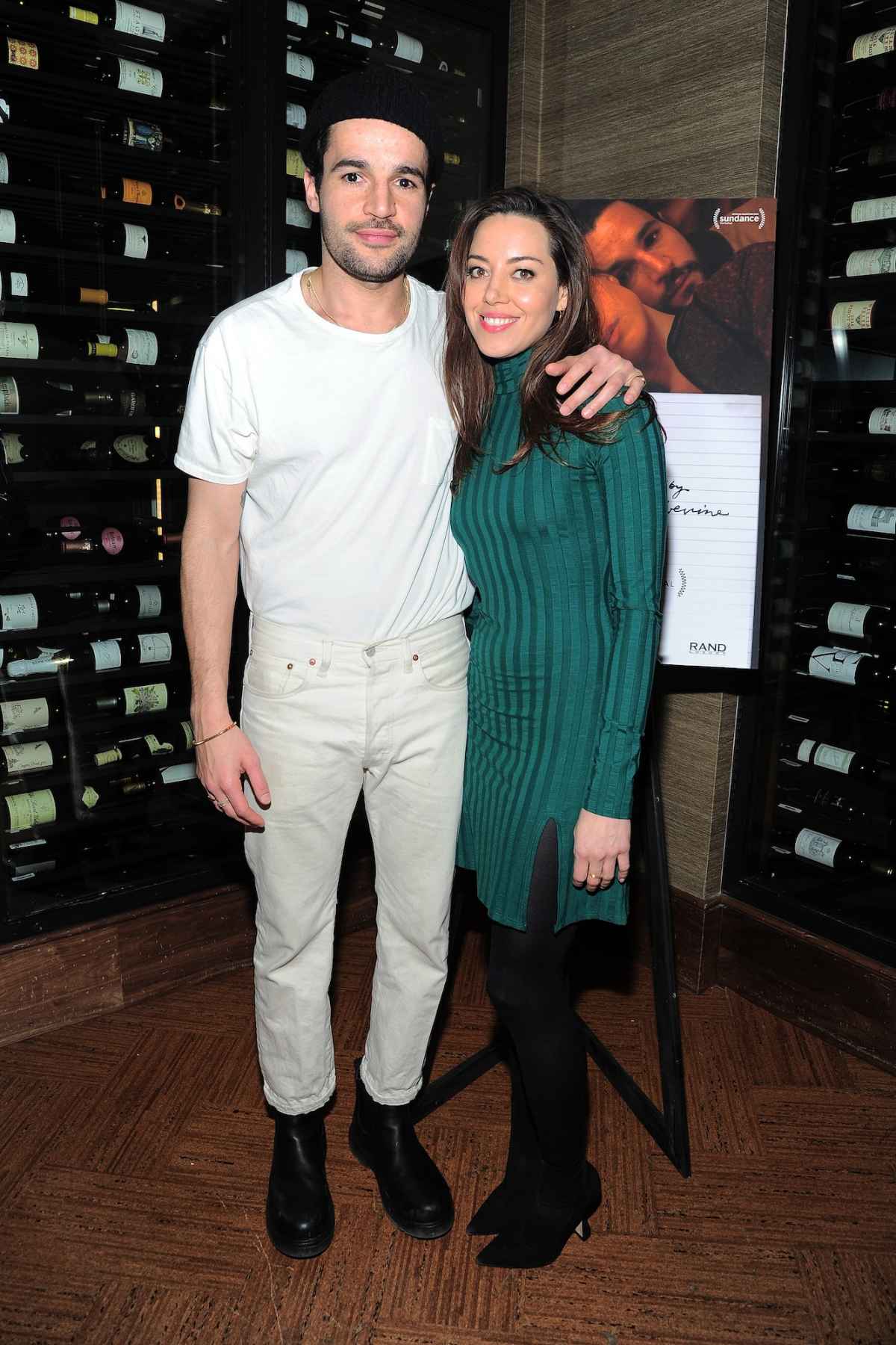 Why Aubrey Plaza Is Trending: Pregnancy Announcement, Career Highlights & Search Insights