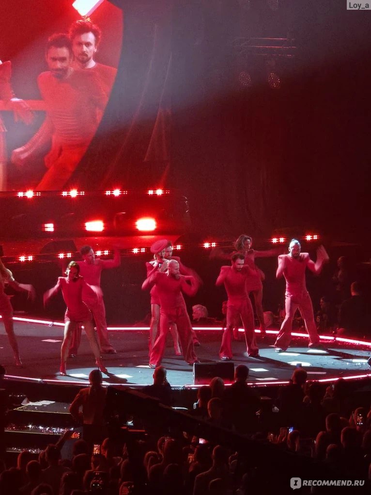 Полина Гагарина: громкие появления и новые конфликты