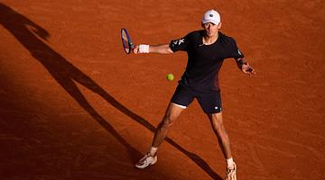 Alex de Minaur Advances to Monte Carlo Masters Quarterfinals