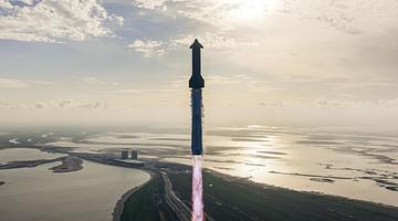 Почему запрос «spacex» стал популярным в РФ: задержка полёта Starship и планы IPO