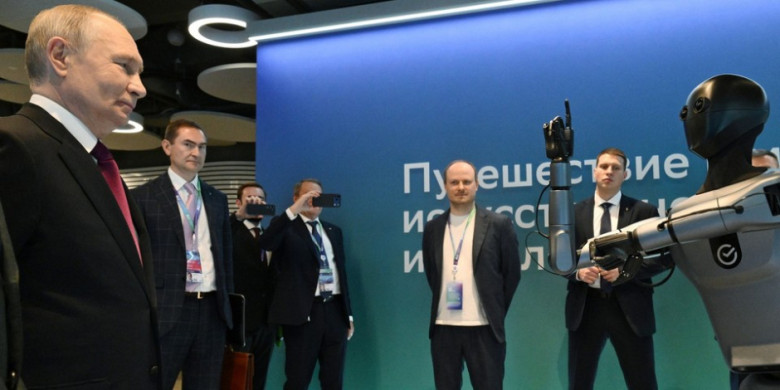 Путин инициировал национальный план внедрения ИИ