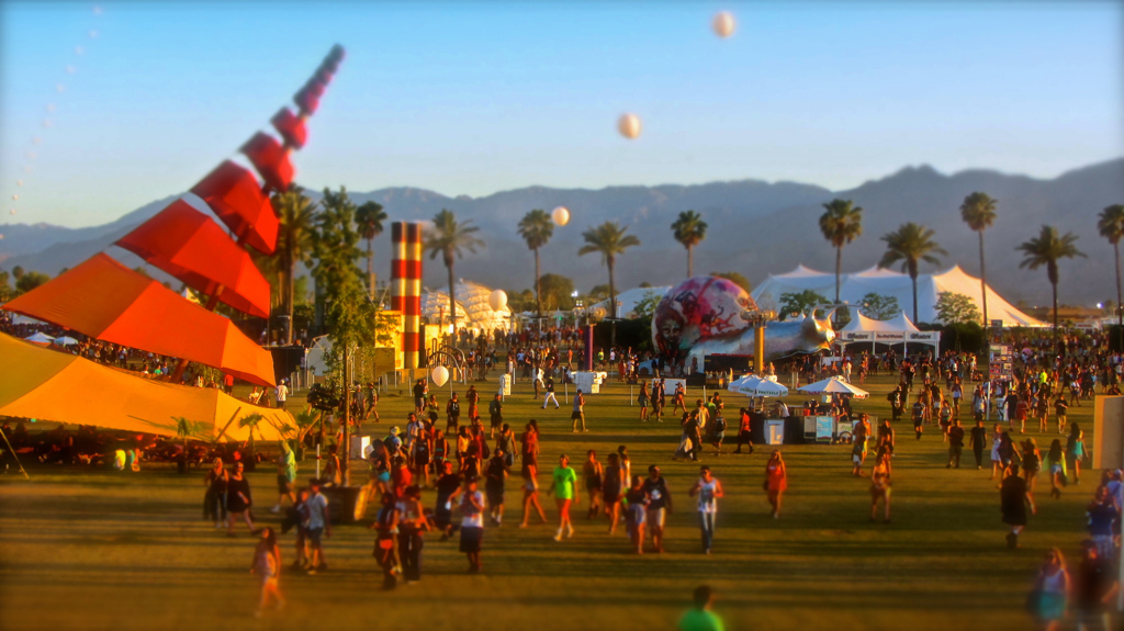 Coachella 2026: Как фестиваль превратился в экономический феномен пустыни