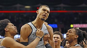 Spurs Dismantle Mavericks, Wembanyama Leads with 40