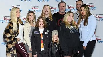 Tori Spelling and Four Children Hospitalized After Temecula Car Crash