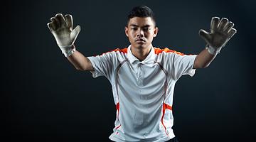 Вратари на перекрёстке статистики, культуры и финансов: от РПЛ до НХЛ