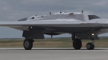 Почему Su‑57 стал топовым запросом в России: причины роста популярности