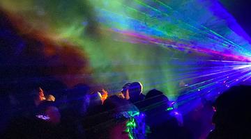 Rave Revival: How a Legacy DJ’s Death and a Pizza Chain’s Rebranding Echo Through Wall Street