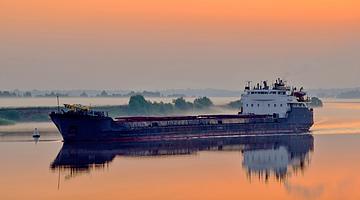 Трагедия «Волго‑Балта»: как дрон‑атака в Азовском море меняет картину морского конфликта