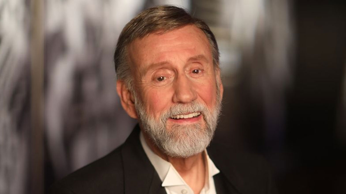 Ray Stevens Hospitalized After Neck Fracture, Recovering at Home