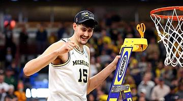 Spanish Phenomenon Aday Mara Leads Michigan to Final Four