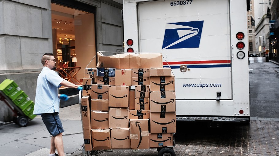 Amazon’s New Deal with USPS: A Lifeline for the Postal Service and Its Ripple Effects